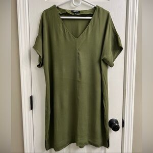Madewell Novel Olive V-Neck Shift Dress